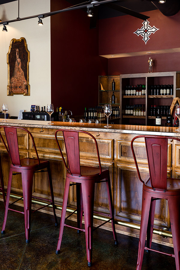 Diablo Paso Exterior view - Paso Robles Downtown Wine District